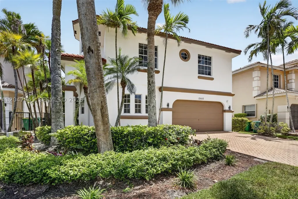 12410 SW 1st Street Plantation FL 33325