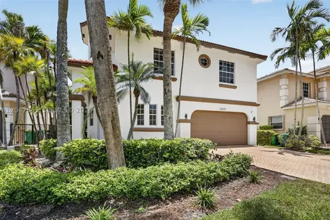 12410 SW 1st Street Plantation FL 33325