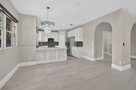 12410 SW 1st Street Plantation FL 33325