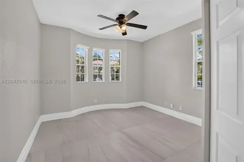12410 SW 1st Street Plantation FL 33325