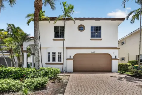 12410 SW 1st Street Plantation FL 33325
