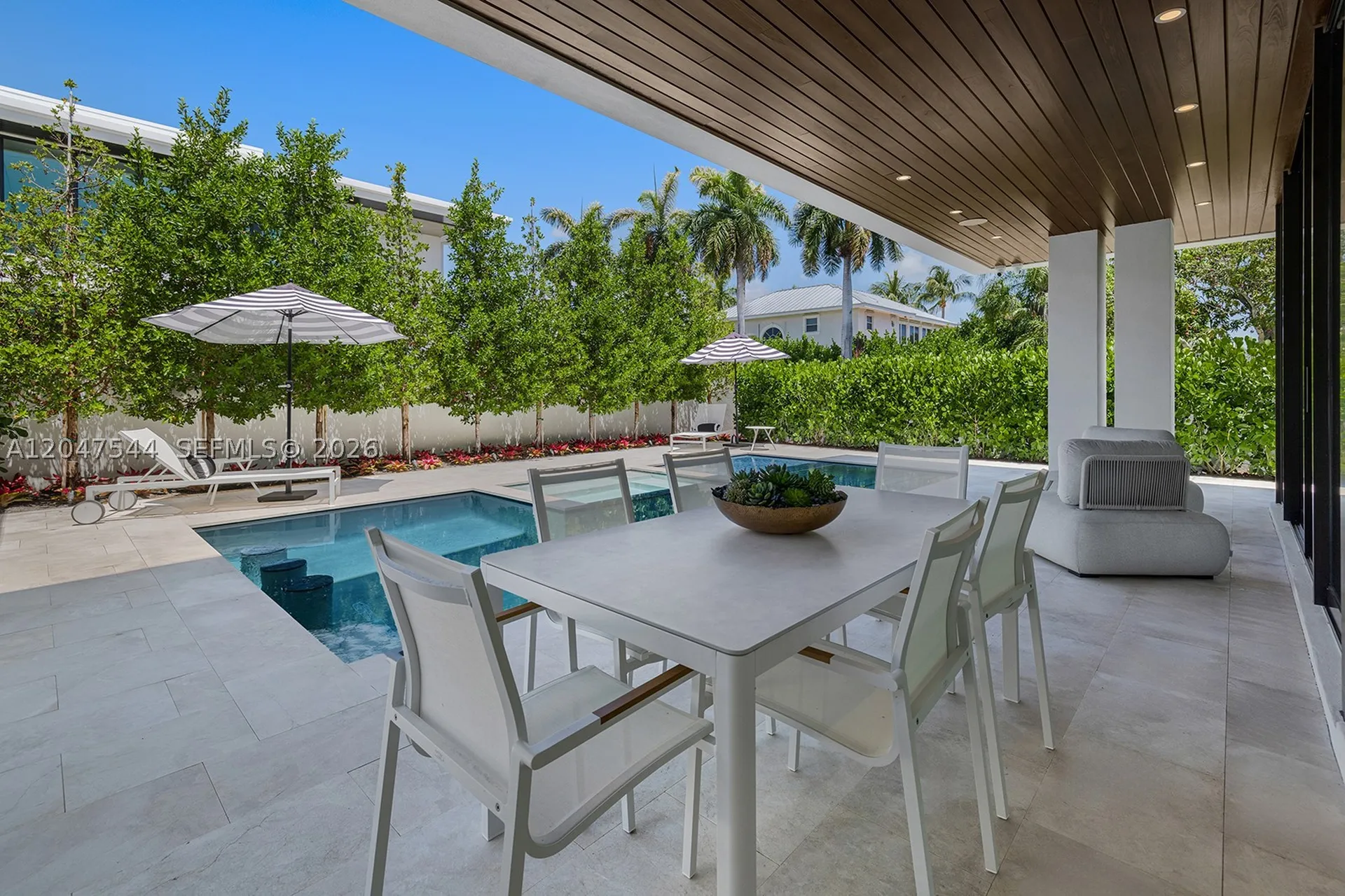 1099 NE 4th Avenue Boca Raton FL 33432
