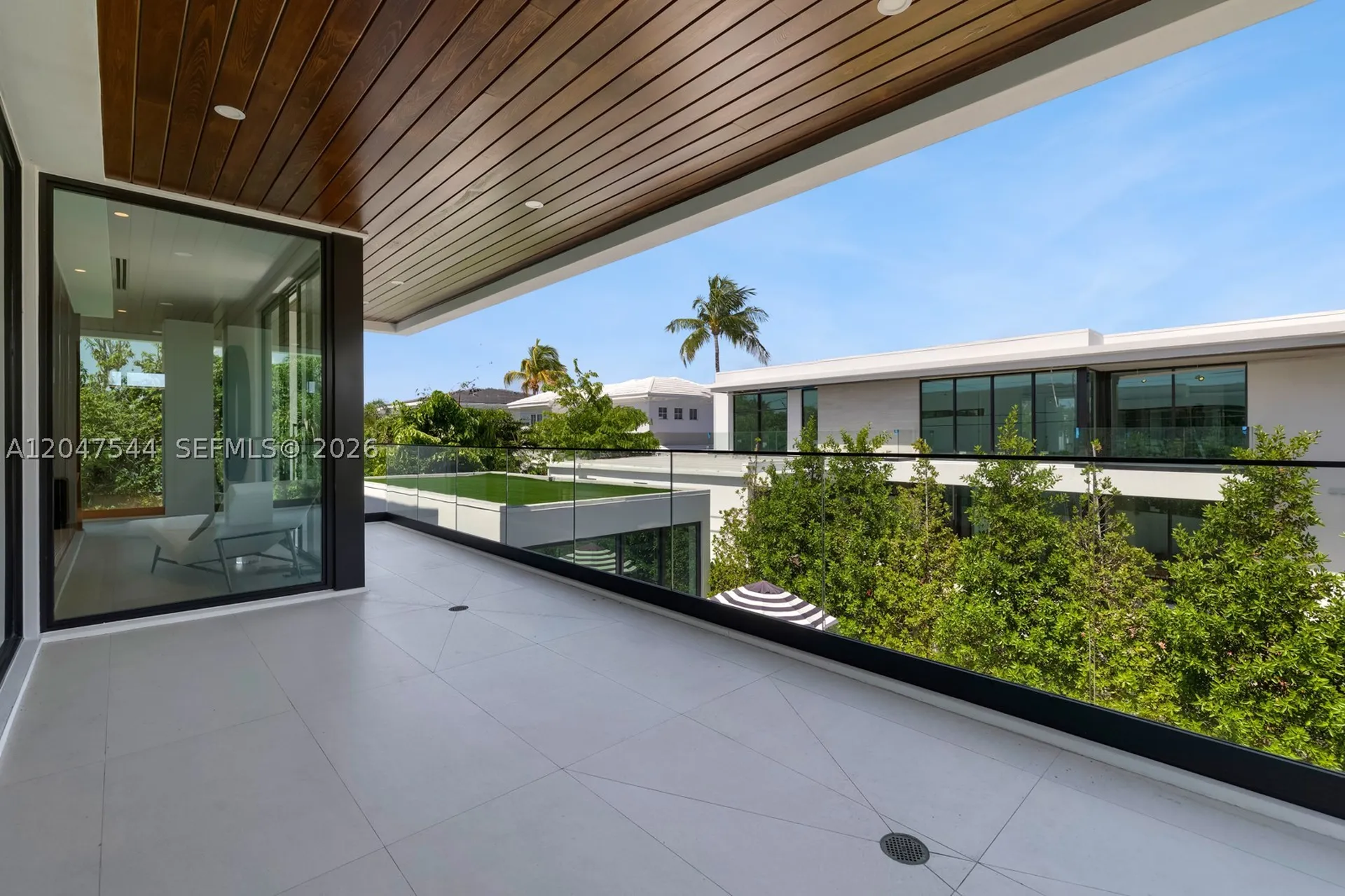 1099 NE 4th Avenue Boca Raton FL 33432
