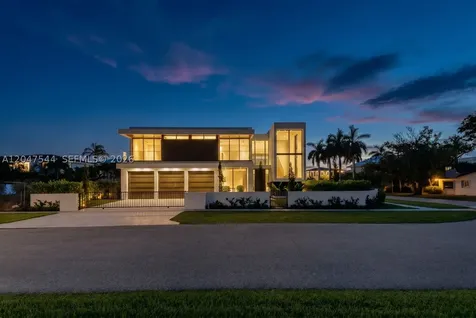 1099 NE 4th Avenue Boca Raton FL 33432