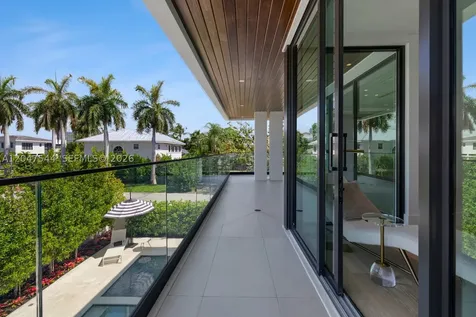 1099 NE 4th Avenue Boca Raton FL 33432