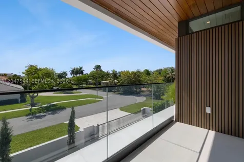 1099 NE 4th Avenue Boca Raton FL 33432