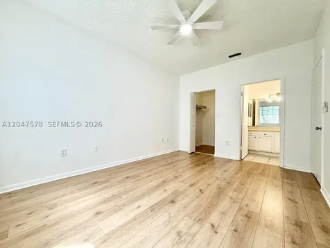 2151 NW 96th Terrace Pembroke Pines FL 33024