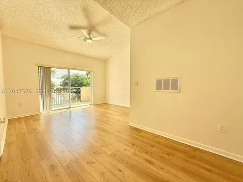 2151 NW 96th Terrace Pembroke Pines FL 33024