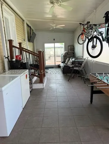 1196 SW 112th Way Davie FL 33325