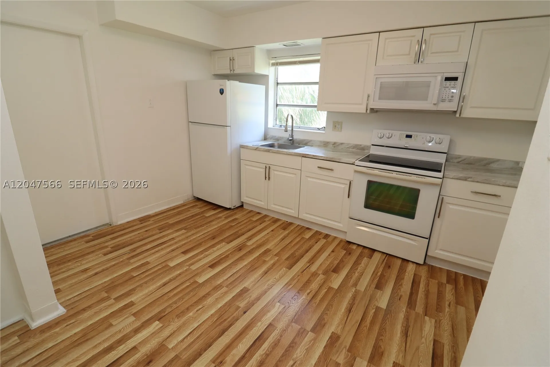 915 NE 16th Terrace Fort Lauderdale FL 33304