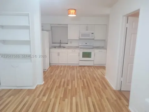915 NE 16th Terrace Fort Lauderdale FL 33304