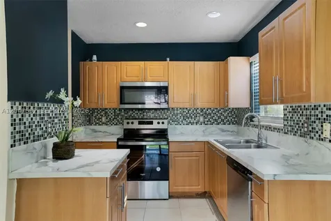 9820 NW 24th Court Sunrise FL 33322
