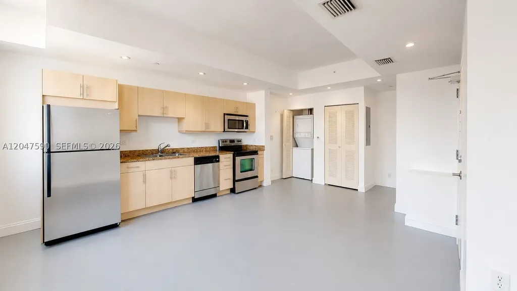 111 E Flagler Street Miami FL 33131
