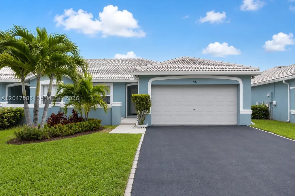 4152 Pine Ridge Lane Weston FL 33331