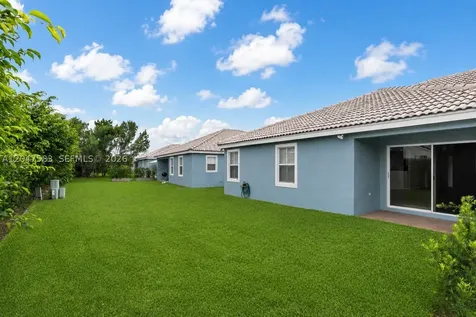 4152 Pine Ridge Lane Weston FL 33331