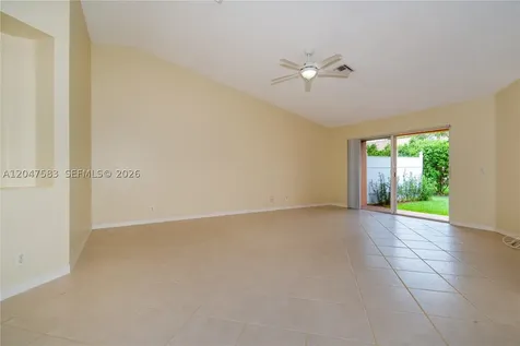 4152 Pine Ridge Lane Weston FL 33331