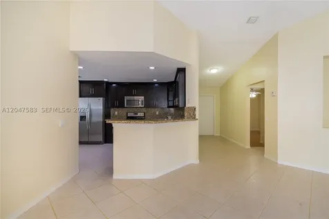 4152 Pine Ridge Lane Weston FL 33331