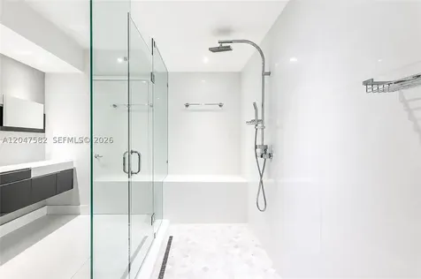 17201 Collins Avenue Sunny Isles Beach FL 33160