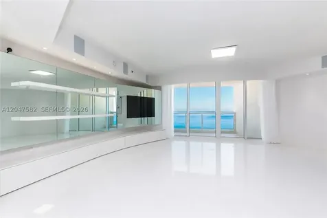 17201 Collins Avenue Sunny Isles Beach FL 33160