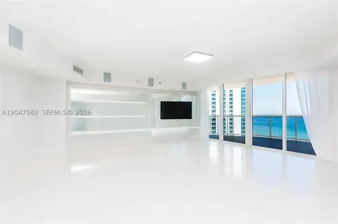 17201 Collins Avenue Sunny Isles Beach FL 33160