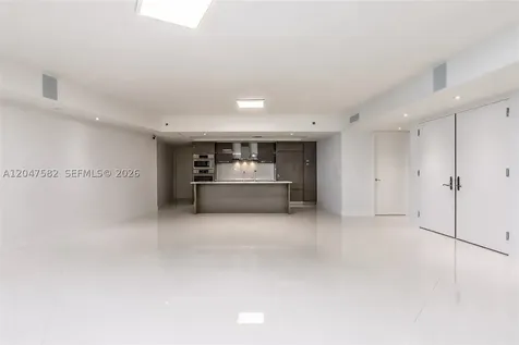 17201 Collins Avenue Sunny Isles Beach FL 33160