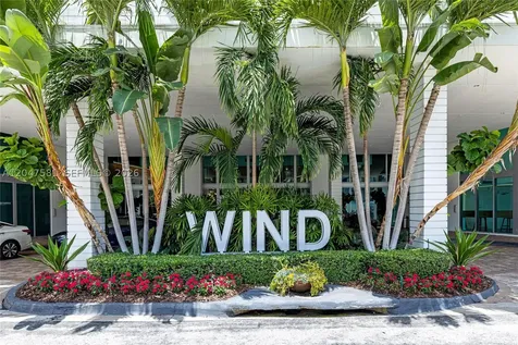 350 S Miami Avenue Miami FL 33130