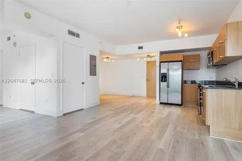 350 S Miami Avenue Miami FL 33130