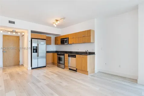 350 S Miami Avenue Miami FL 33130