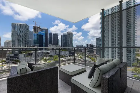 350 S Miami Avenue Miami FL 33130