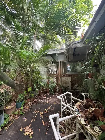 8285 SW 47th Street Miami FL 33155