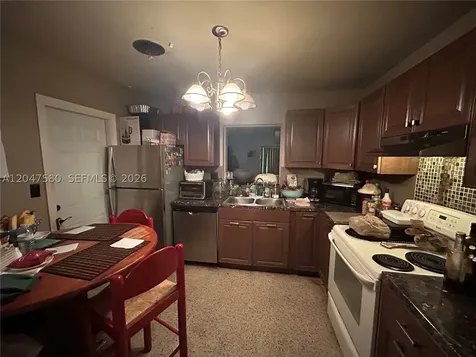 8285 SW 47th Street Miami FL 33155