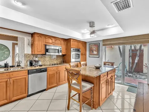 4224 SW 148th Place Miami FL 33185