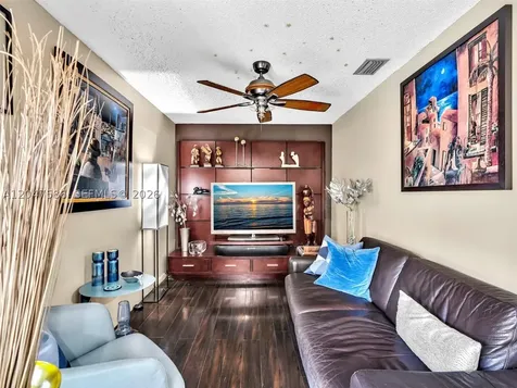 4224 SW 148th Place Miami FL 33185