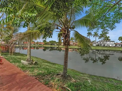4224 SW 148th Place Miami FL 33185