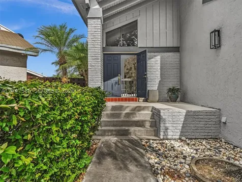 4224 SW 148th Place Miami FL 33185