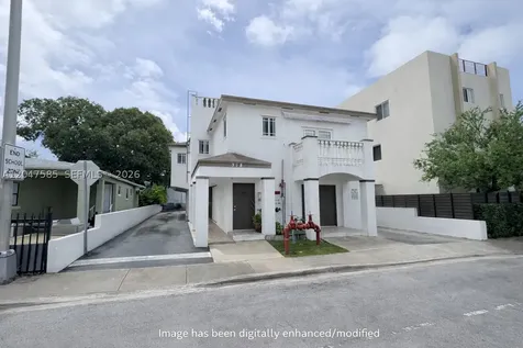 318 E 6th Street Hialeah FL 33010