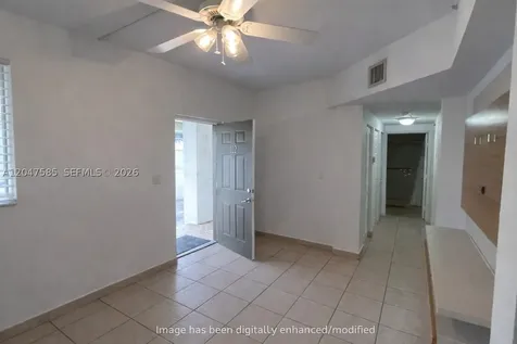 318 E 6th Street Hialeah FL 33010