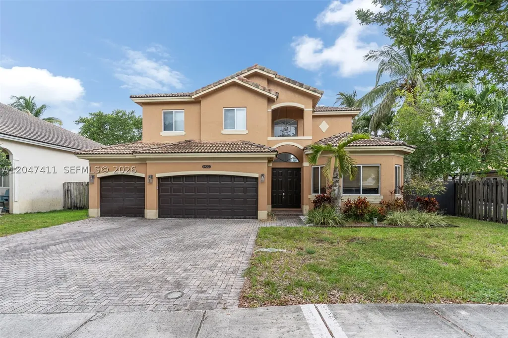 1922 SE 22nd Court Homestead FL 33035