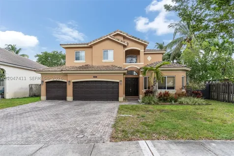 1922 SE 22nd Court Homestead FL 33035