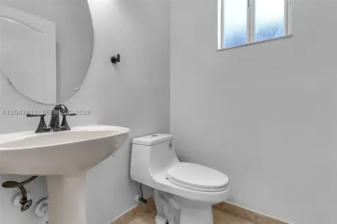 1922 SE 22nd Court Homestead FL 33035