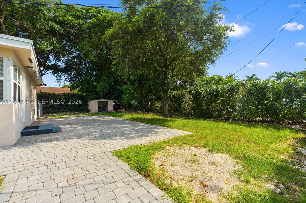 5800 Taylor Street Hollywood FL 33021