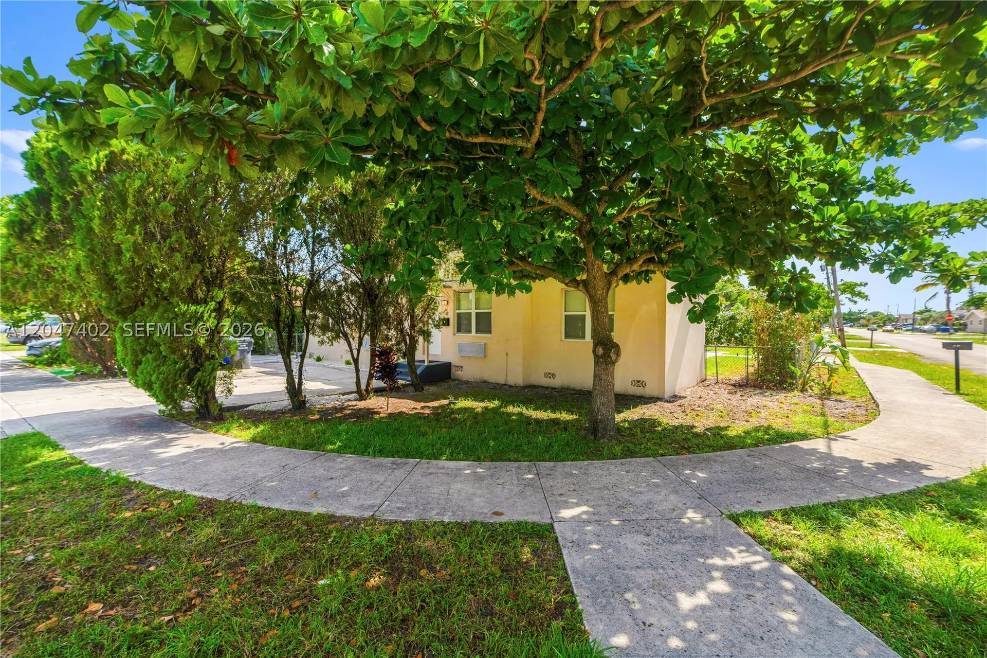 5800 Taylor Street Hollywood FL 33021