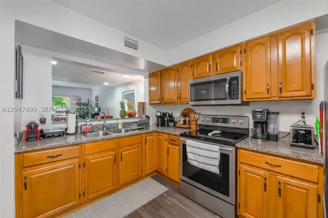 14901 SW 82nd Terrace Miami FL 33193
