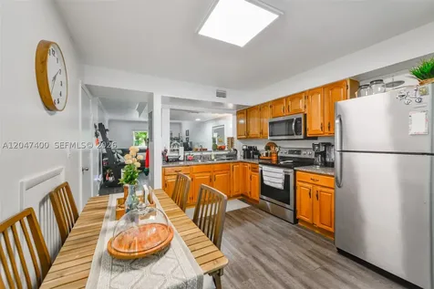 14901 SW 82nd Terrace Miami FL 33193
