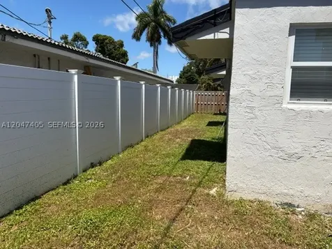 206 NE 1st Court Dania Beach FL 33004