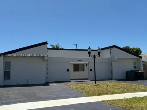 206 NE 1st Court Dania Beach FL 33004