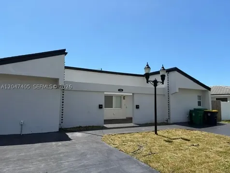 206 NE 1st Court Dania Beach FL 33004