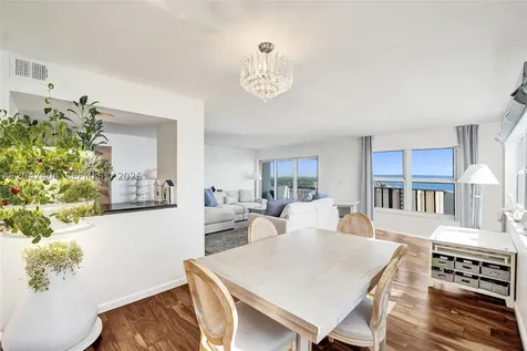 1201 S Ocean Drive Hollywood FL 33019