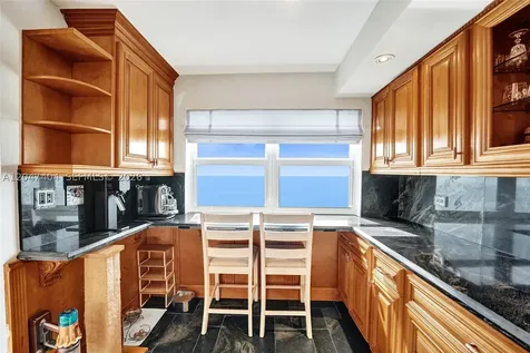 1201 S Ocean Drive Hollywood FL 33019