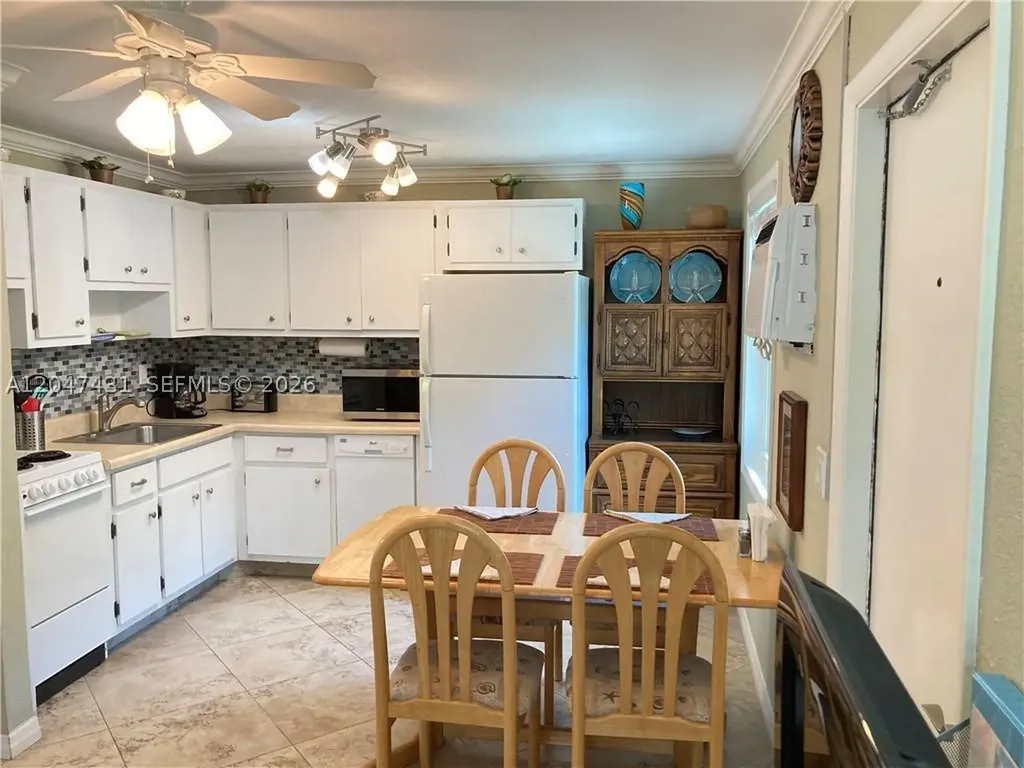 3230 NE 13th Street Pompano Beach FL 33062